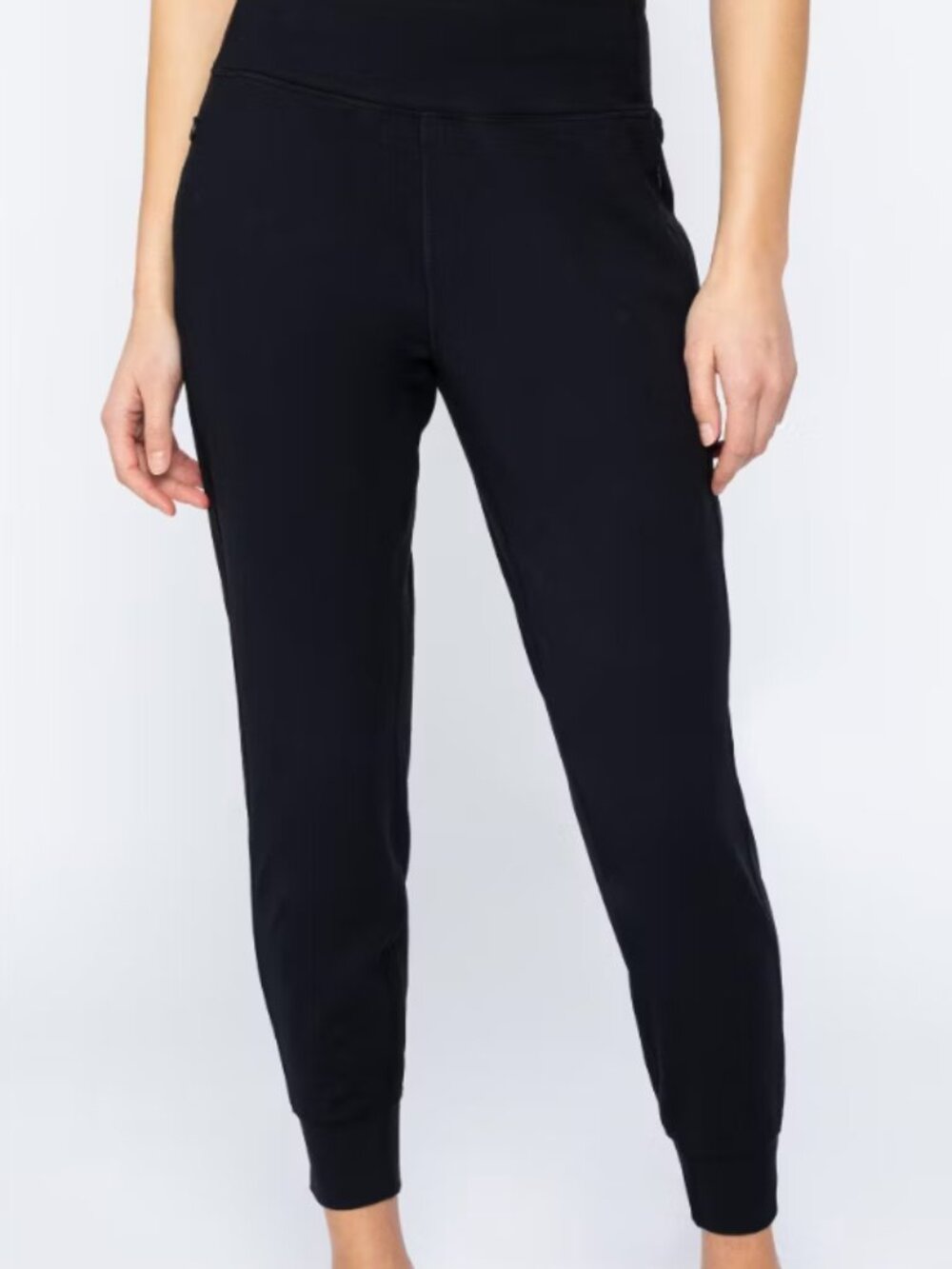 90 Degree Interlock Greenwich Jogger with Zipper Pockets